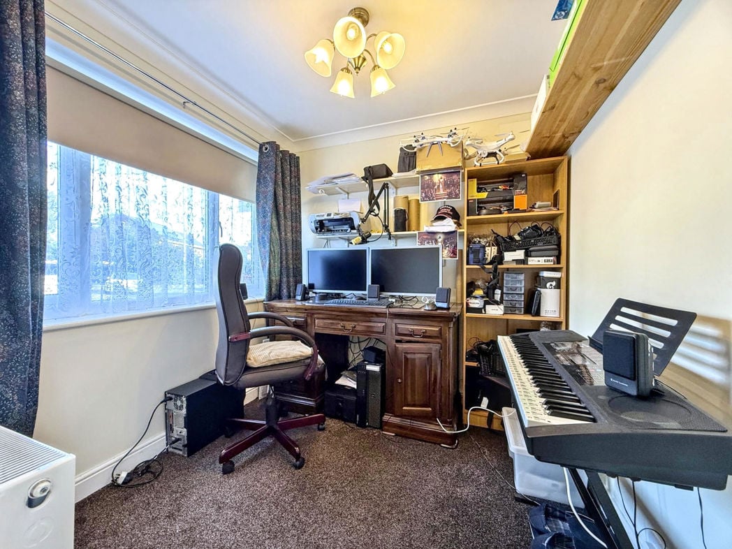 Property image 25 of 40