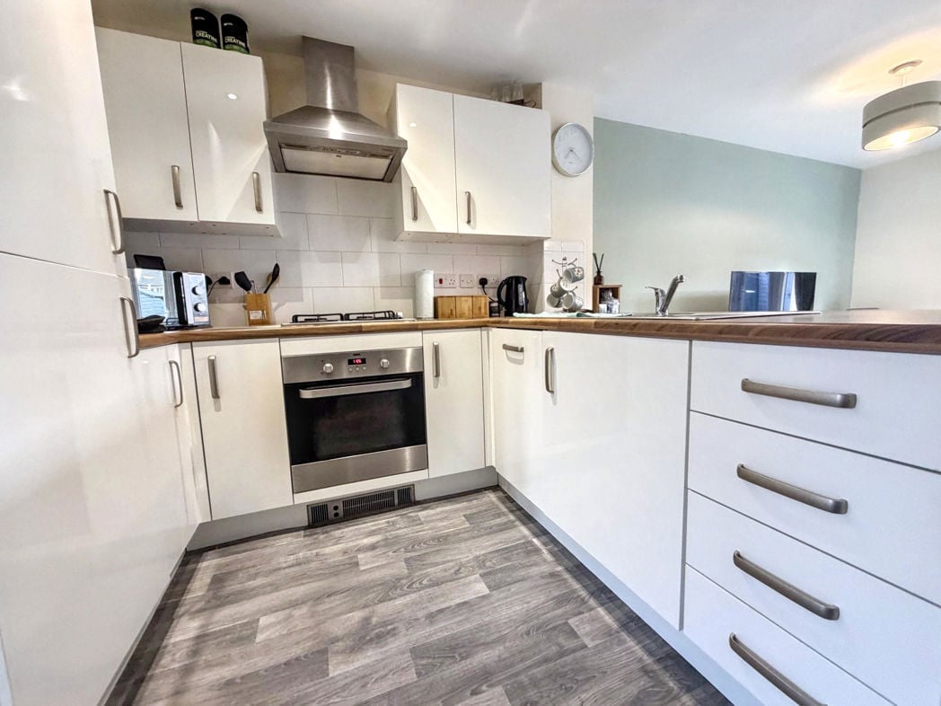 Property image 6 of 16