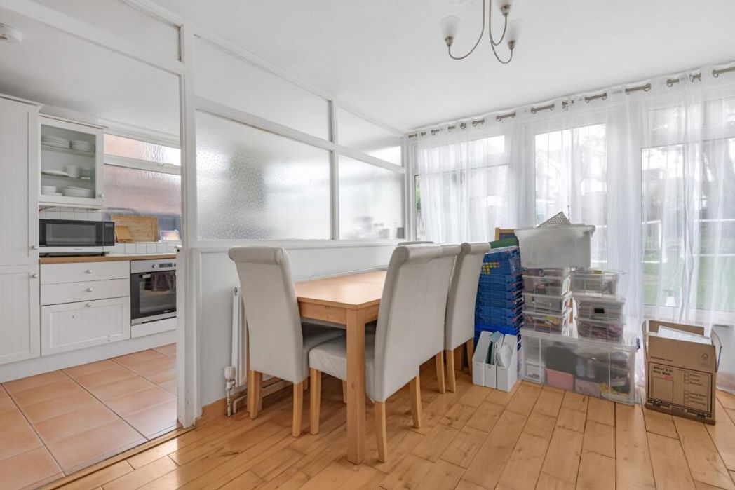 Property image 7 of 16