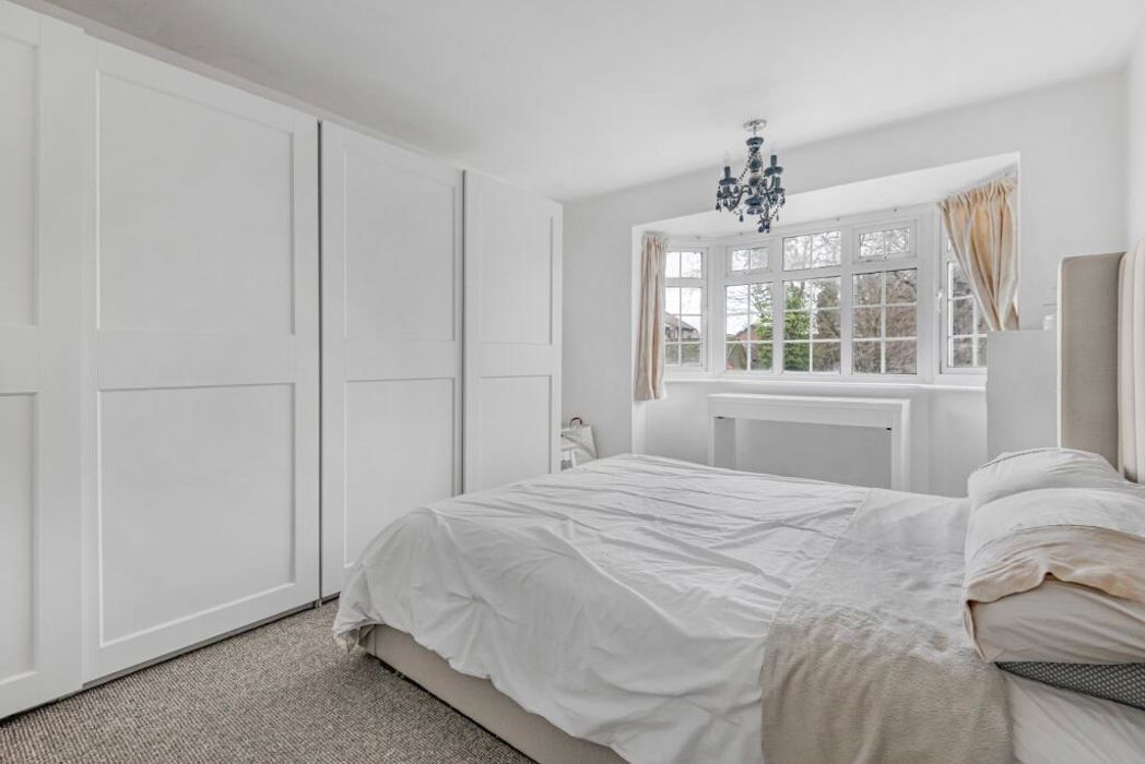 Property image 8 of 16