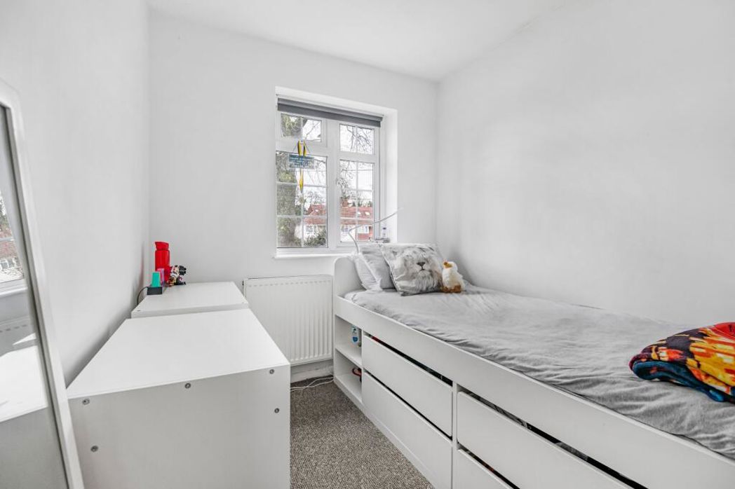 Property image 12 of 16