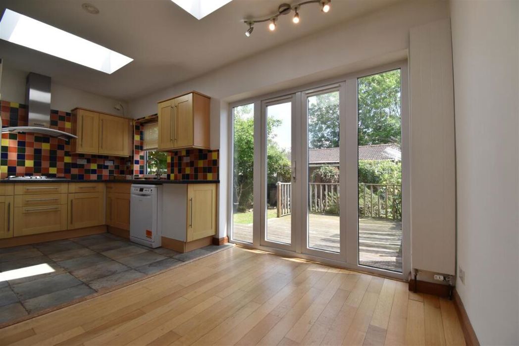 Property image 7 of 15