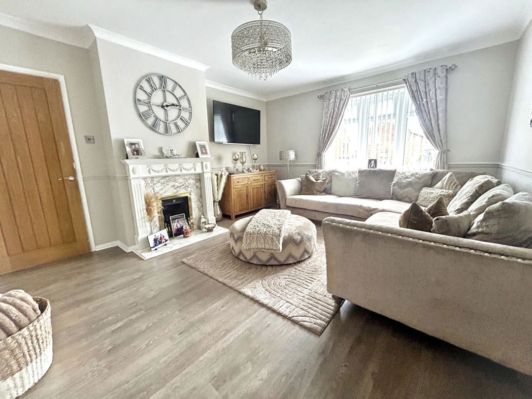 Property image 1 of 13