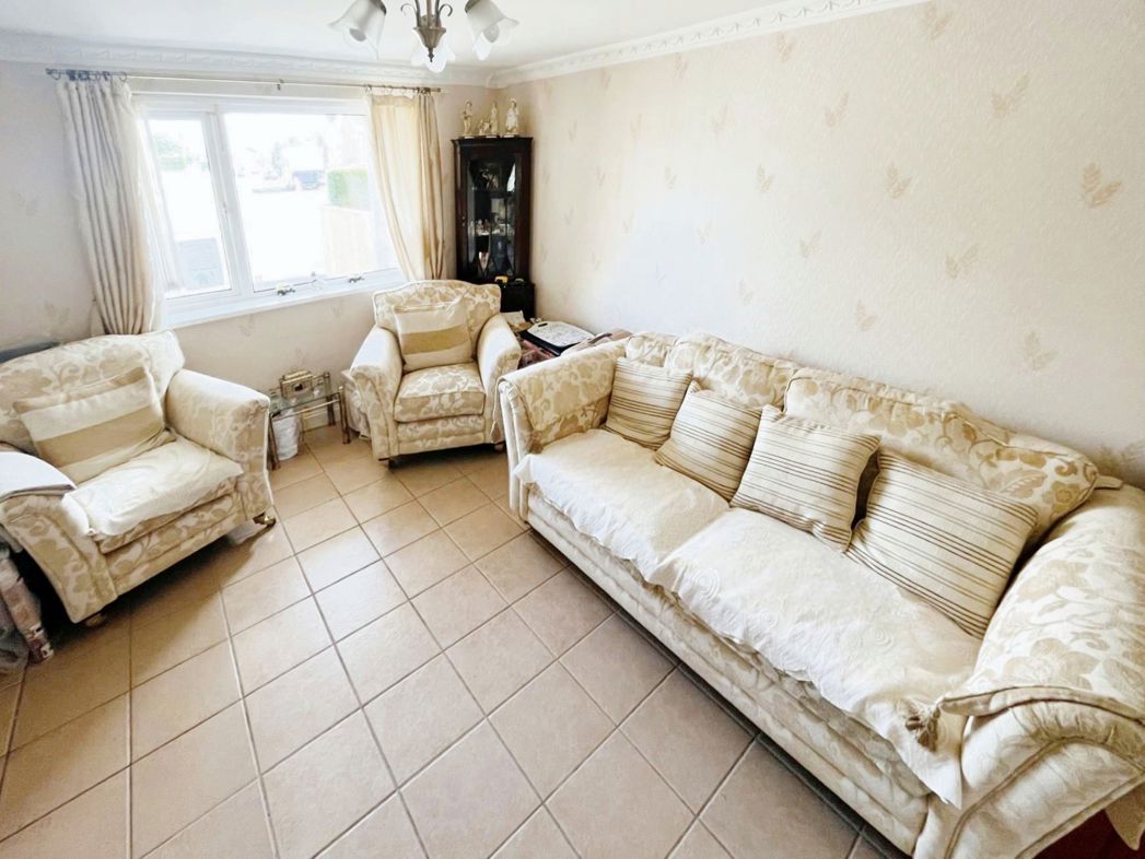 Property image 3 of 15