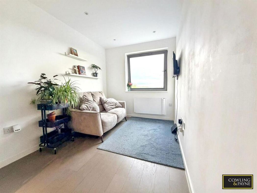 Property image 3 of 14
