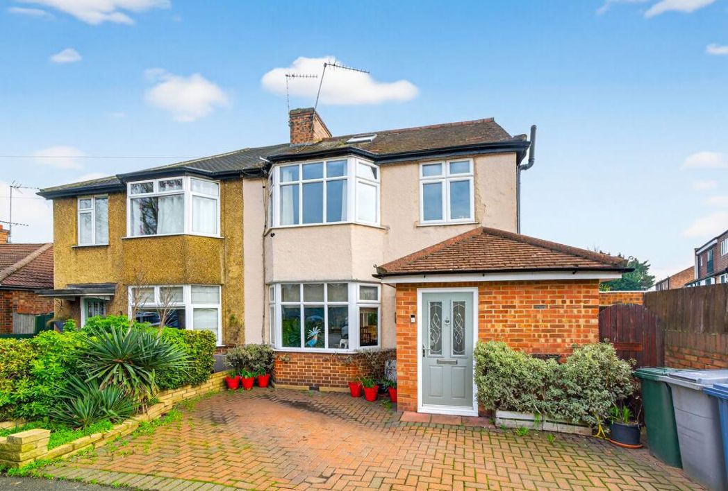 Property image 1 of 19