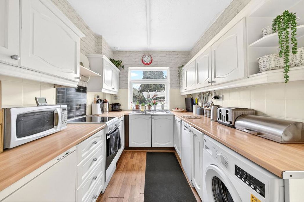 Property image 3 of 19