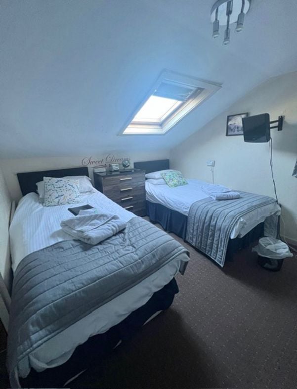 Property image 3 of 17