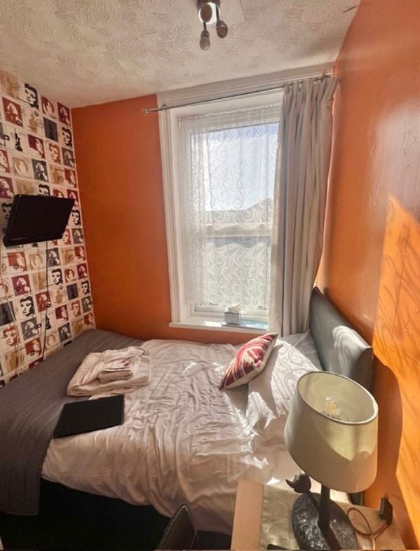 Property image 5 of 17