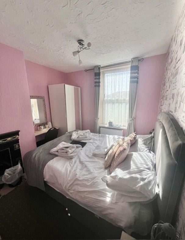 Property image 6 of 17