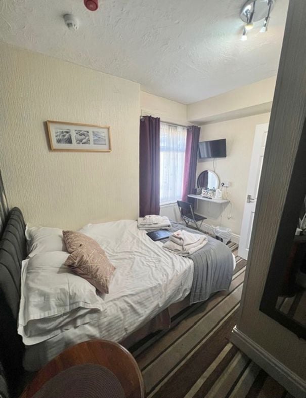 Property image 7 of 17