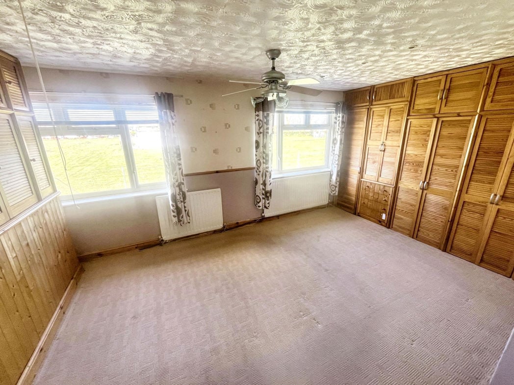 Property image 7 of 16