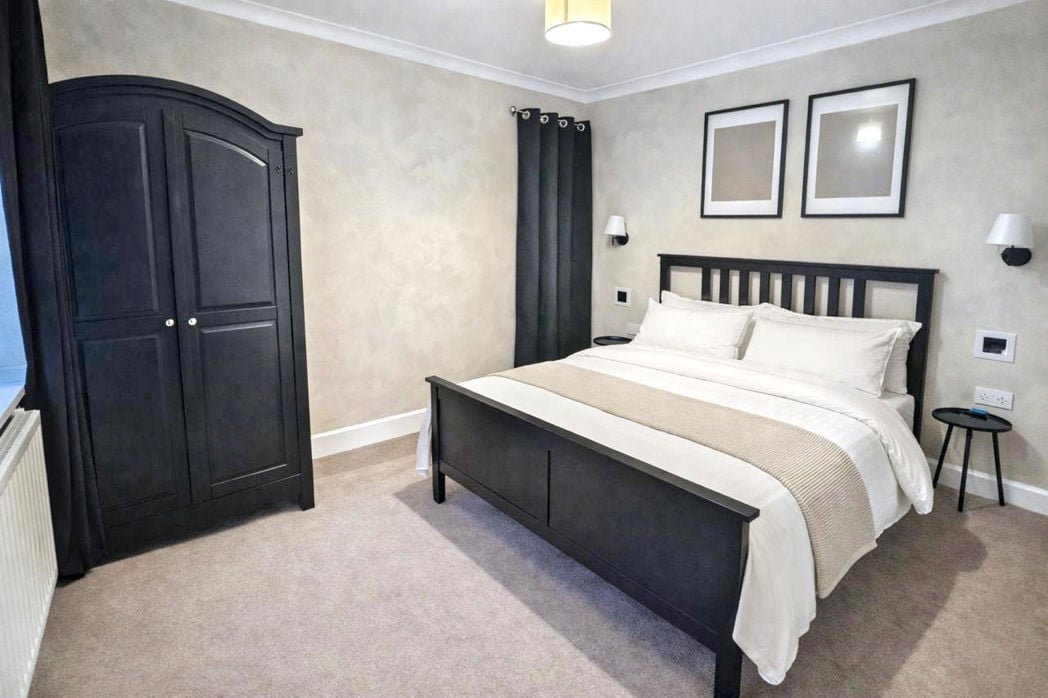 Property image 7 of 9
