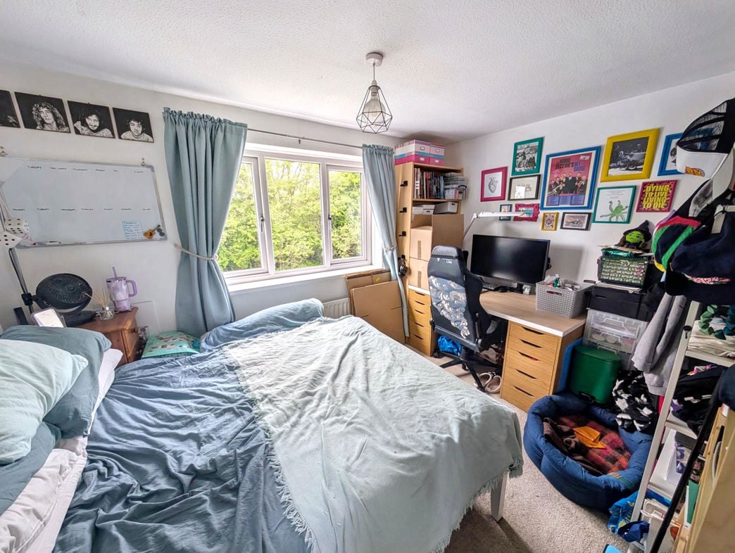 Property image 6 of 8