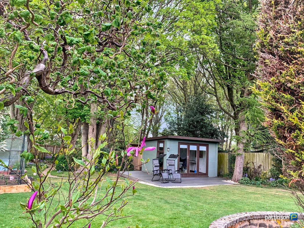 Property image 46 of 60