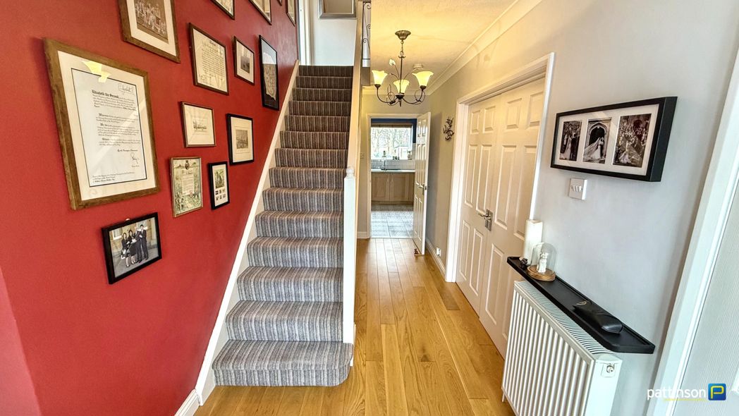 Property image 7 of 60