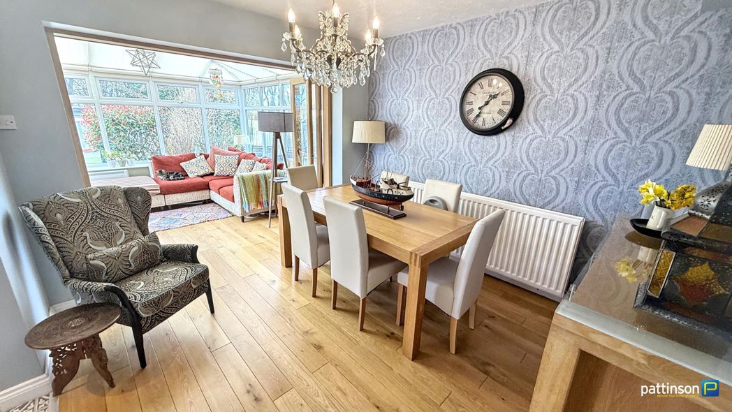 Property image 17 of 60