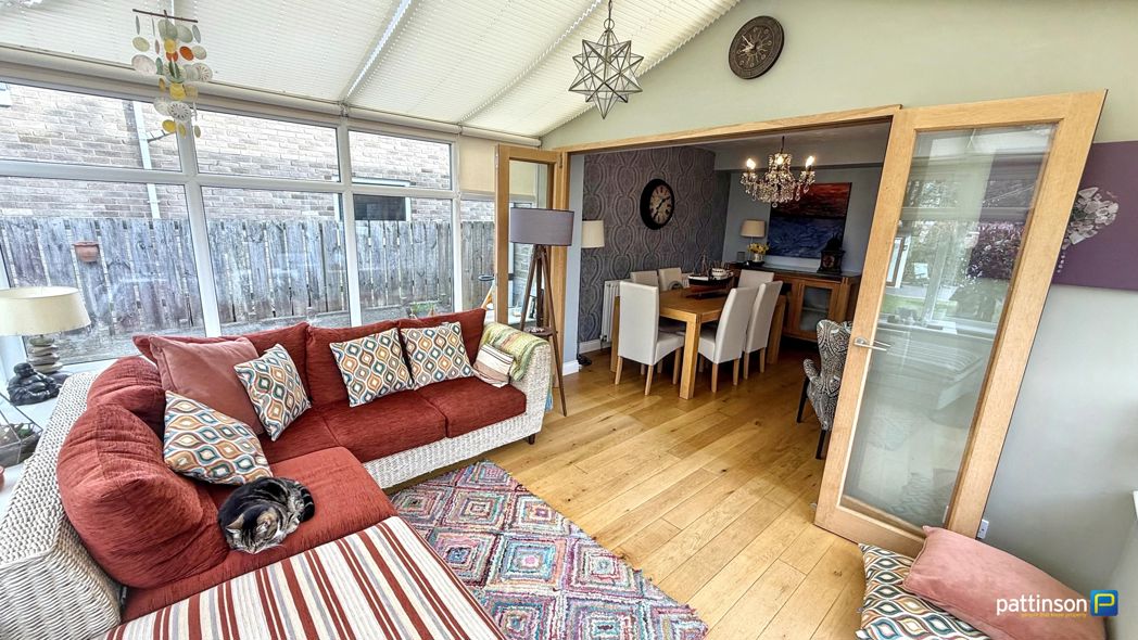 Property image 21 of 60