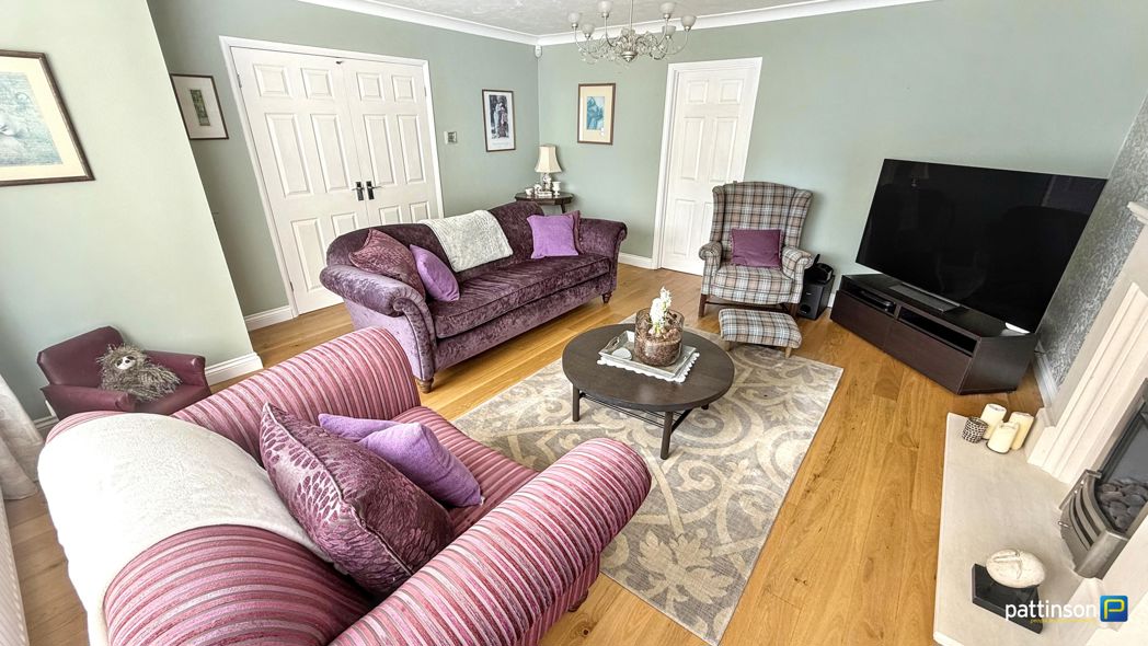 Property image 9 of 60