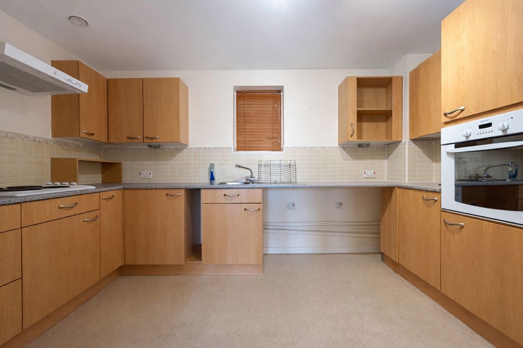 Property image 2 of 30