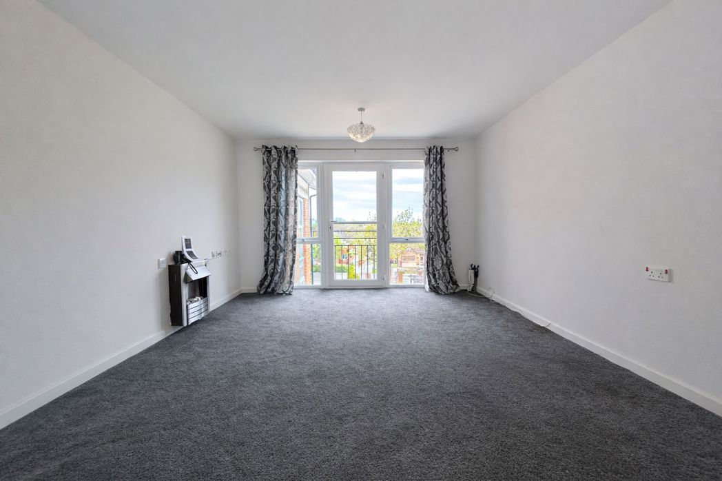 Property image 3 of 30