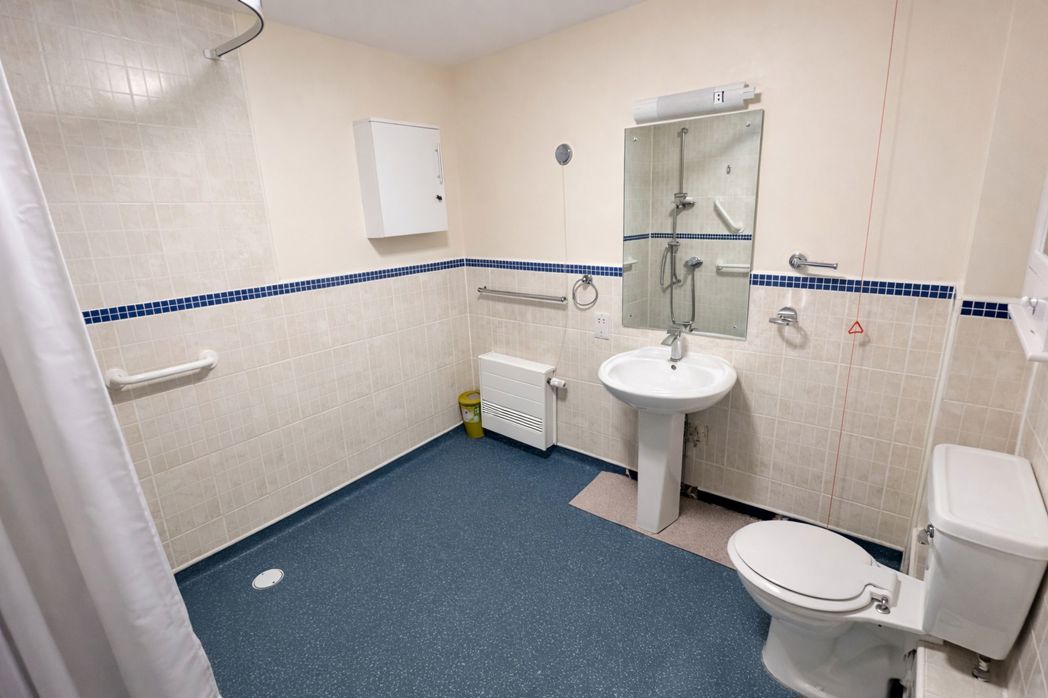 Property image 6 of 30