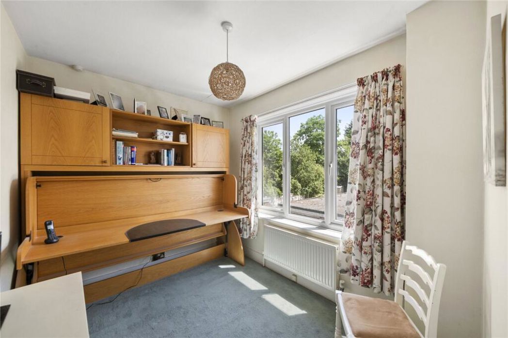 Property image 17 of 19