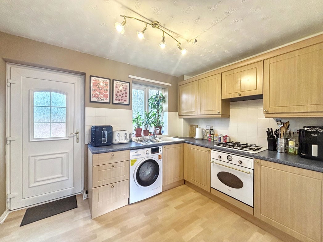 Property image 6 of 17