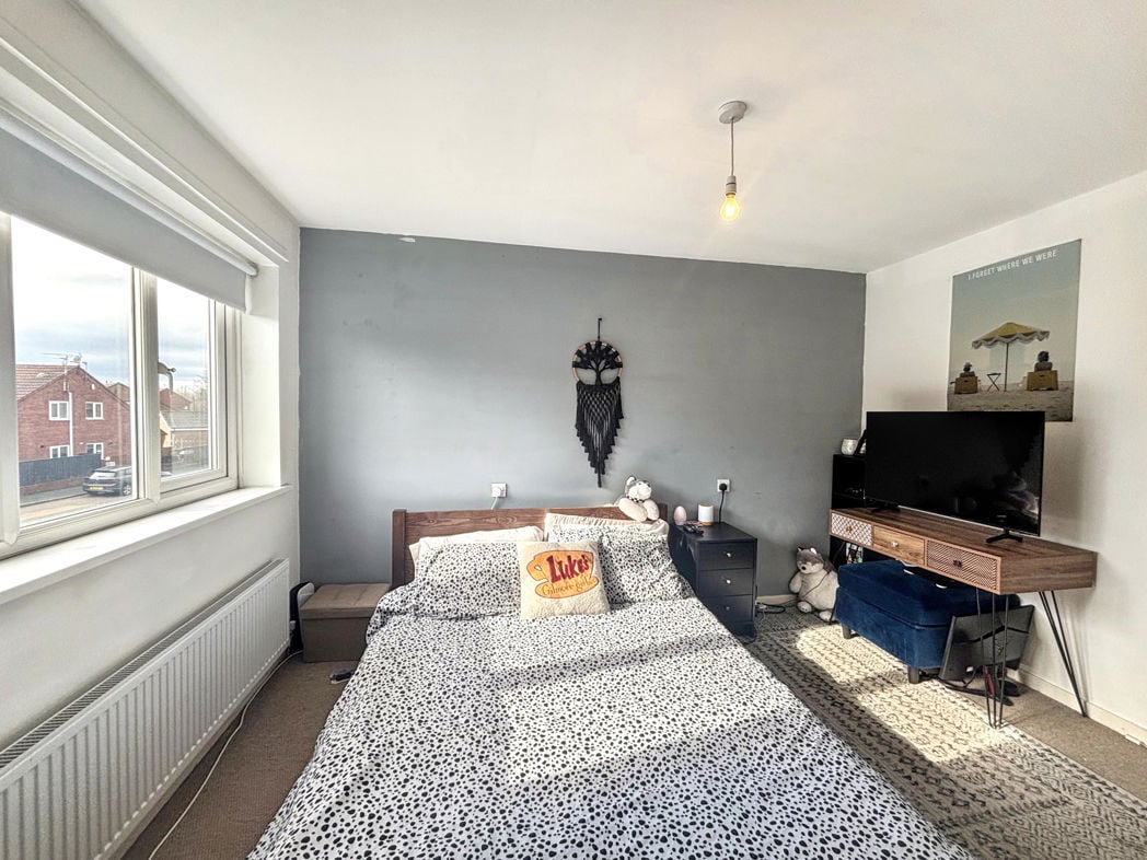 Property image 10 of 17