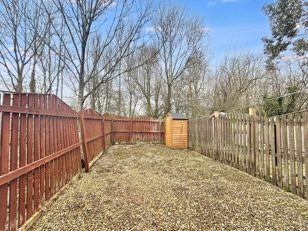 Property image 15 of 17