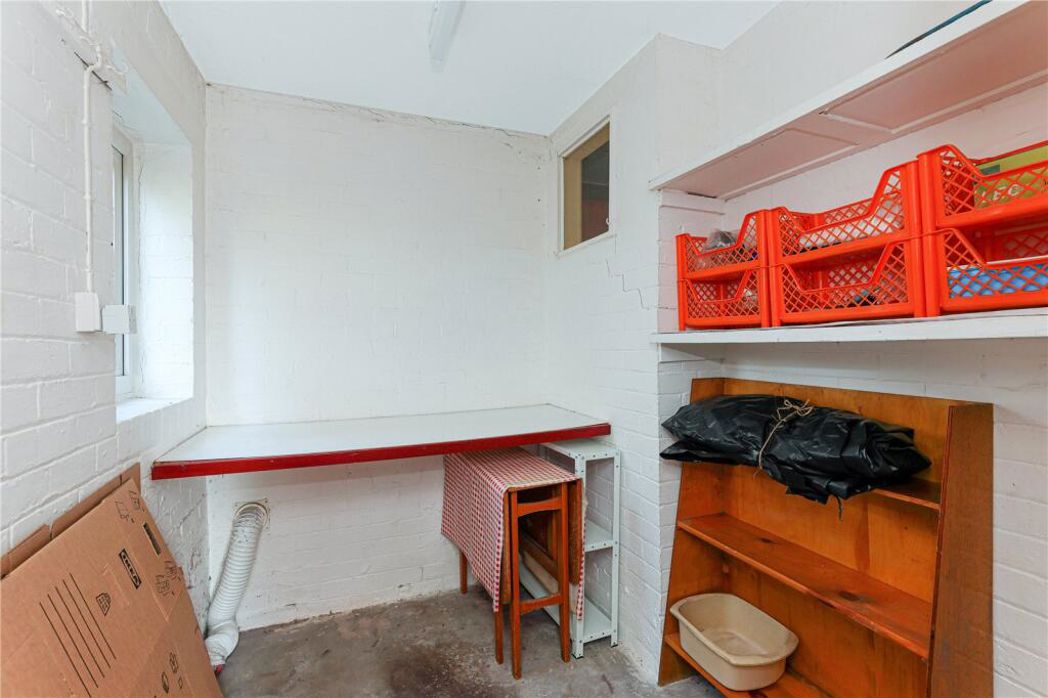 Property image 11 of 20