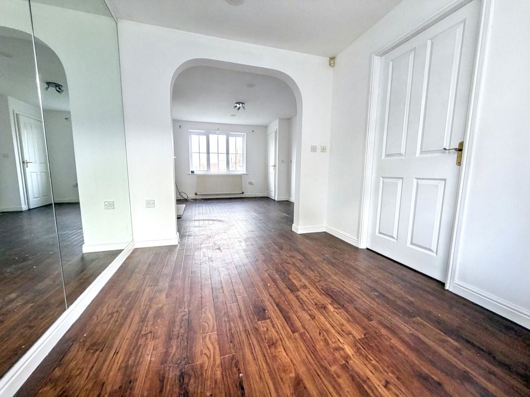 Property image 7 of 22