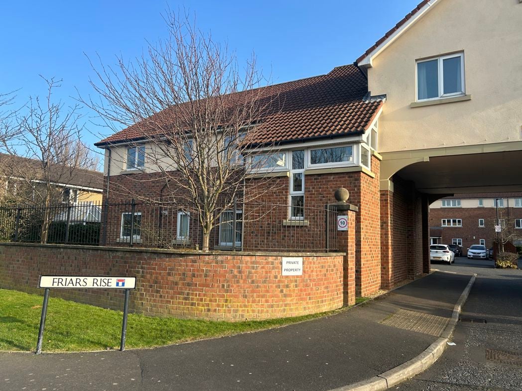 Property image 3 of 15