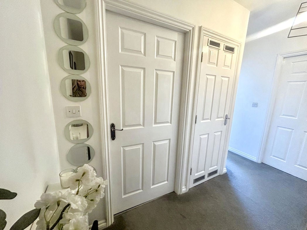 Property image 6 of 15