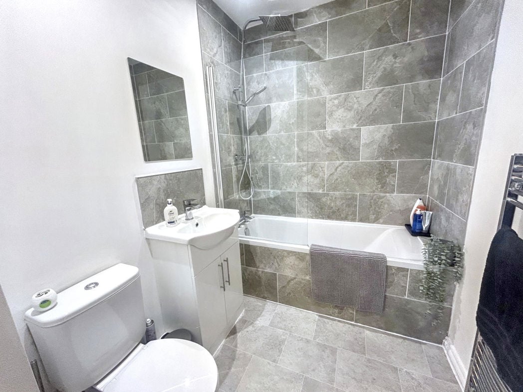 Property image 7 of 15
