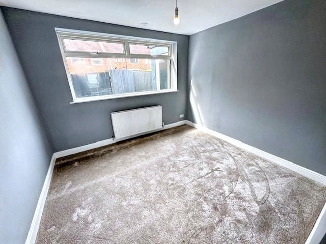 Property image 7 of 11