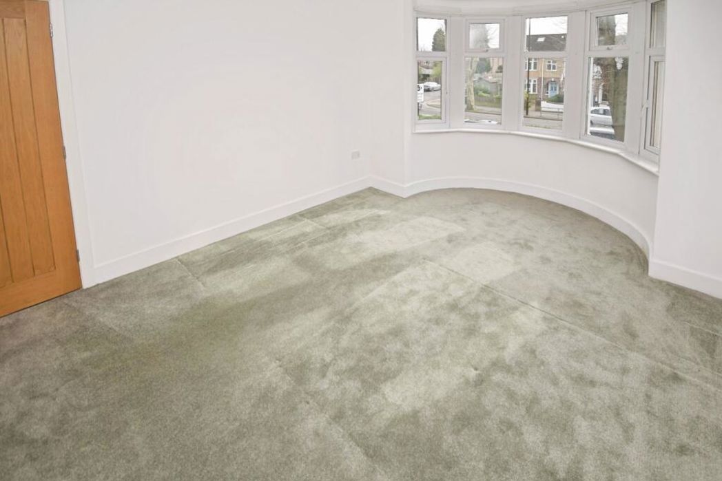 Property image 2 of 13