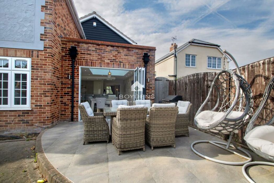 Property image 21 of 25