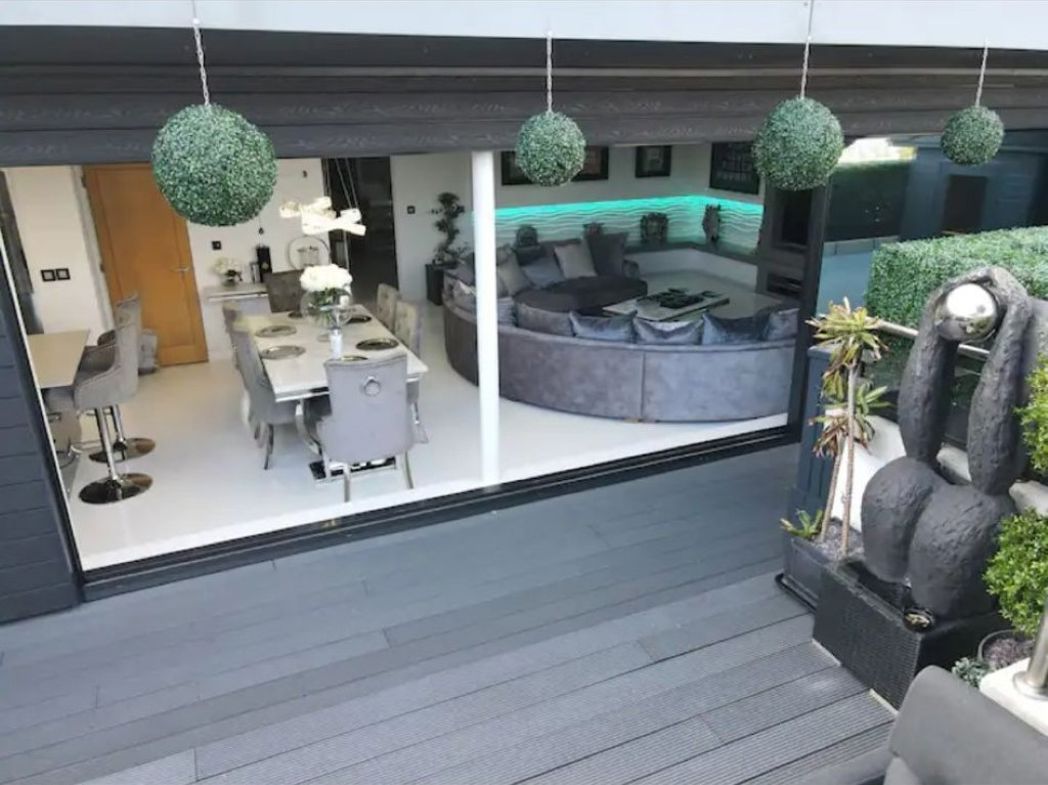 Property image 17 of 26