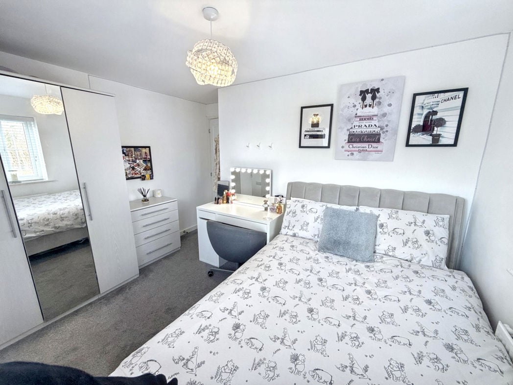 Property image 17 of 24