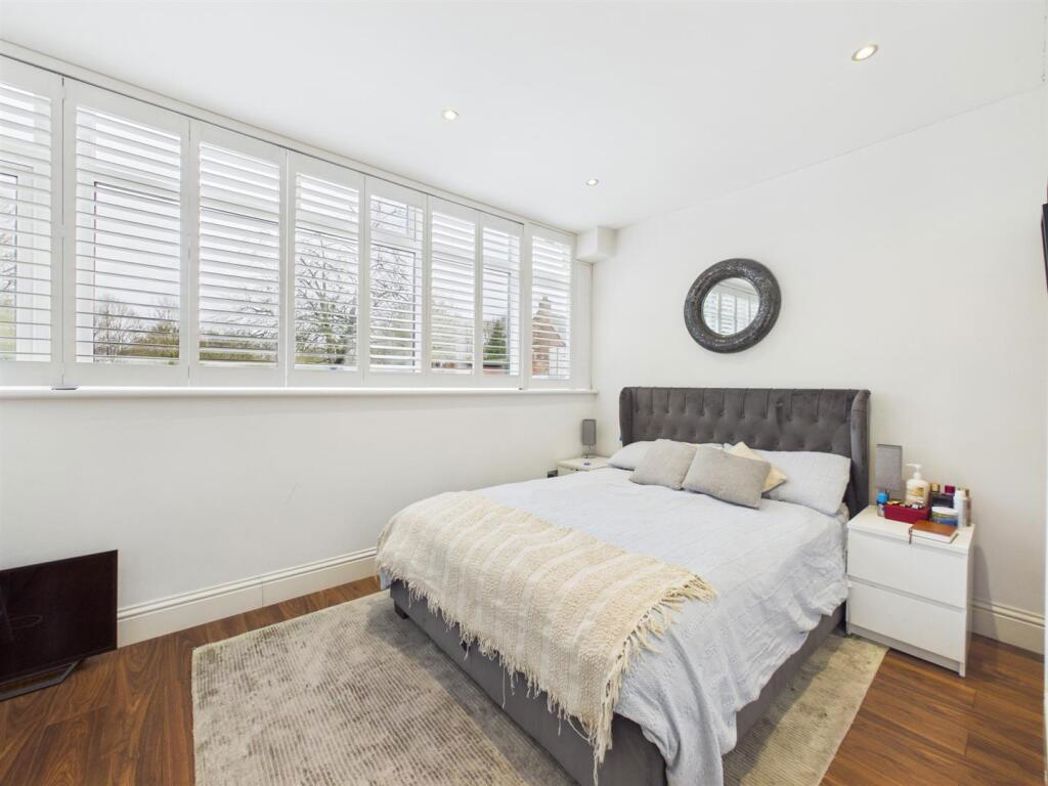 Property image 4 of 6