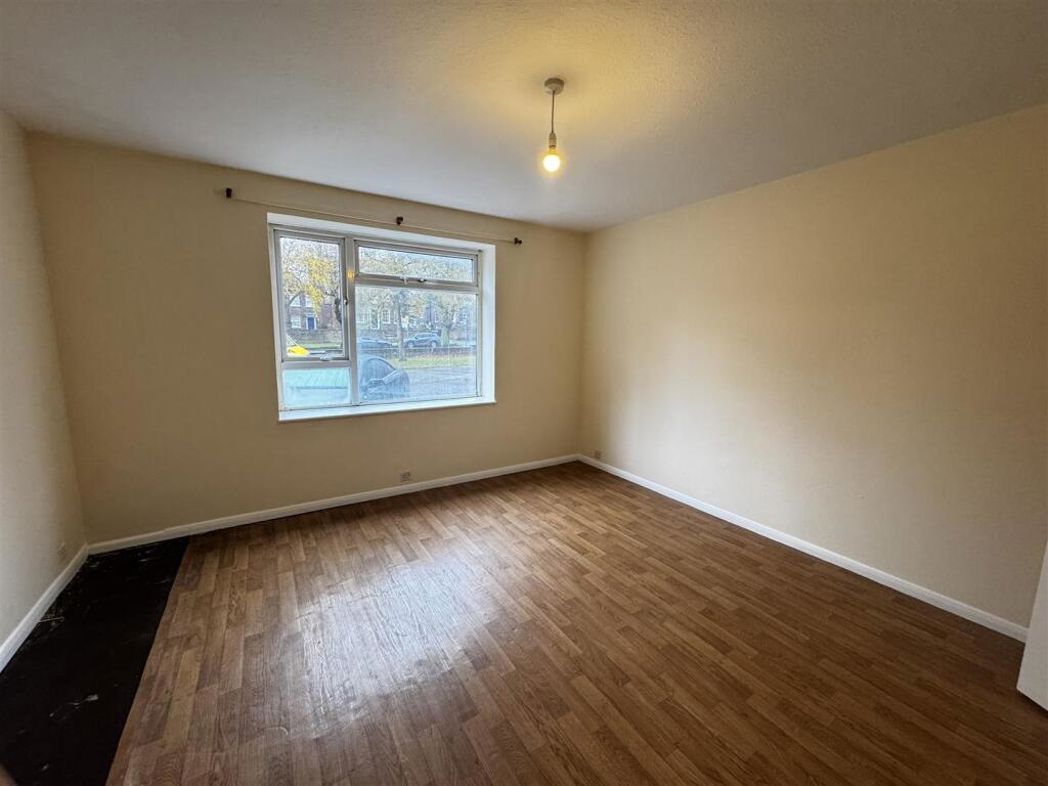 Property image 5 of 10