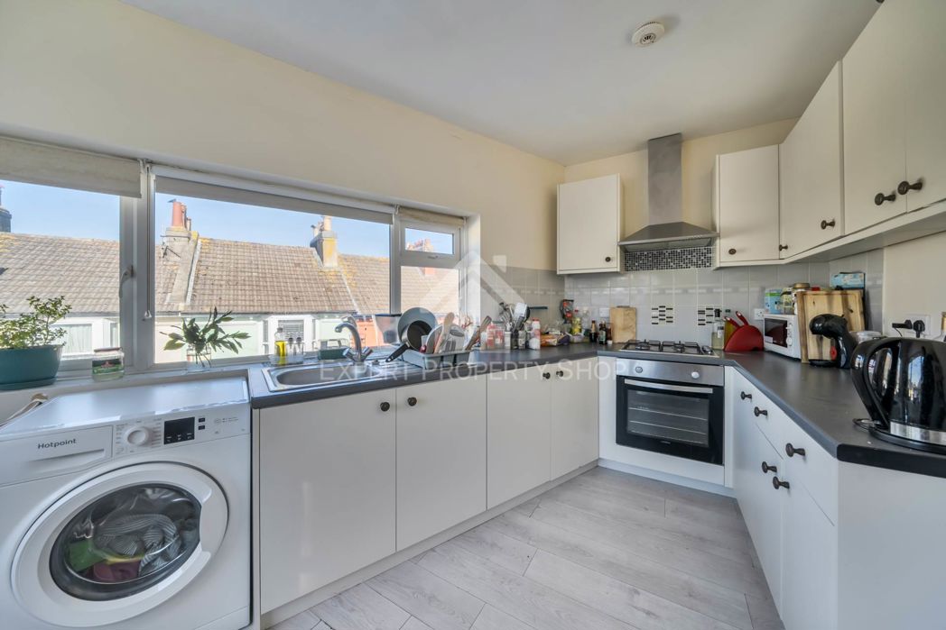 Property image 7 of 7
