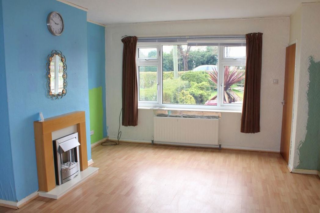 Property image 2 of 13