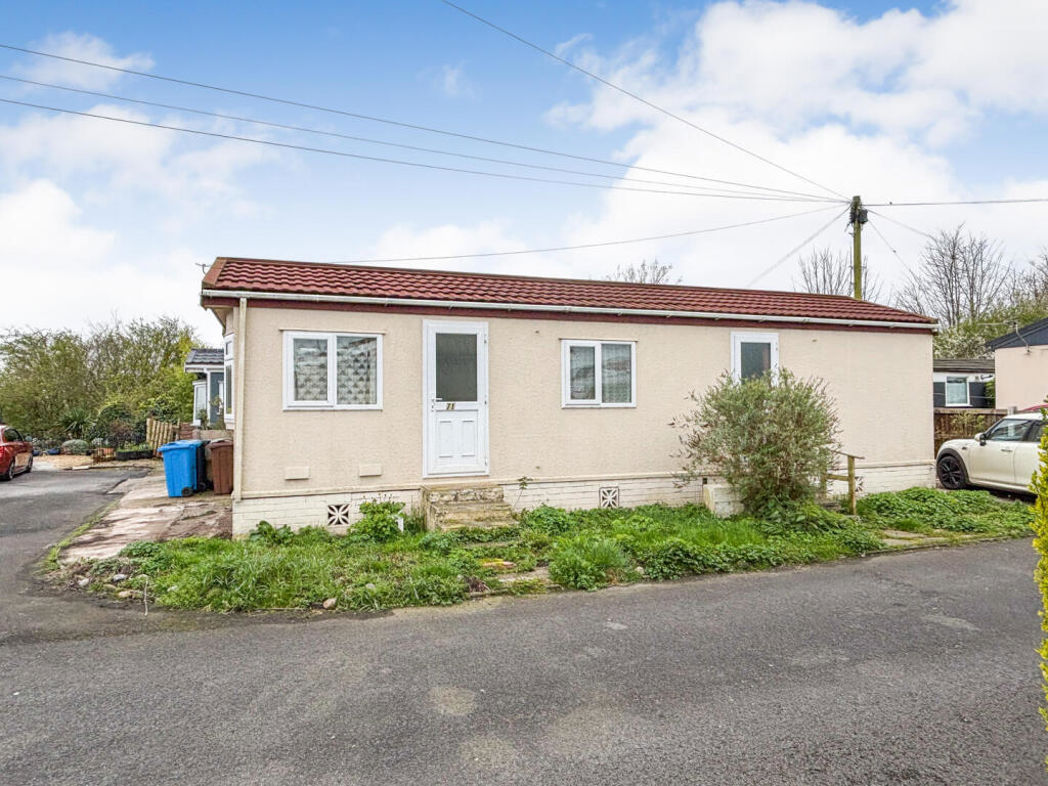 Property image 9 of 12