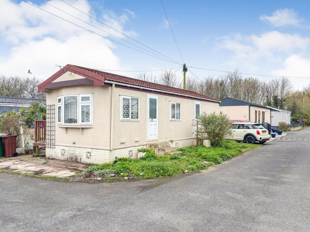 Property image 10 of 12