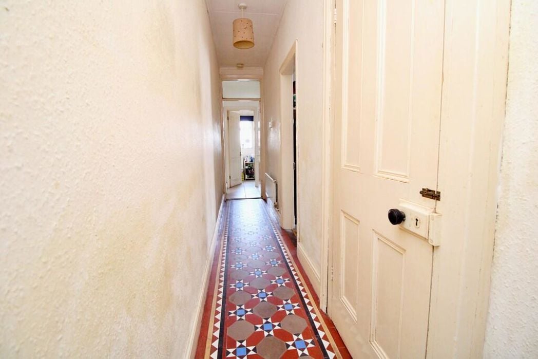 Property image 6 of 13