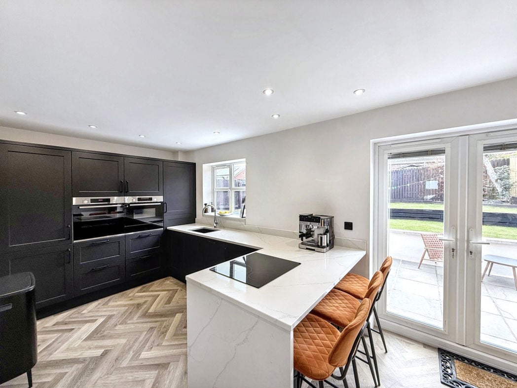 Property image 6 of 20