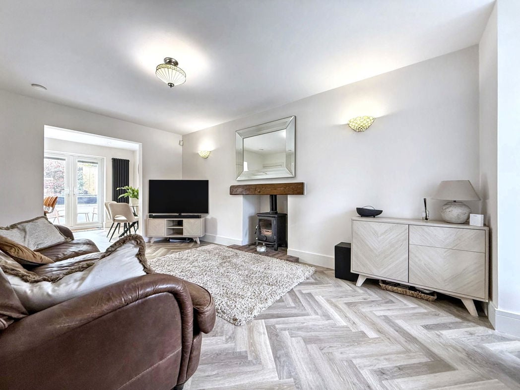 Property image 2 of 20