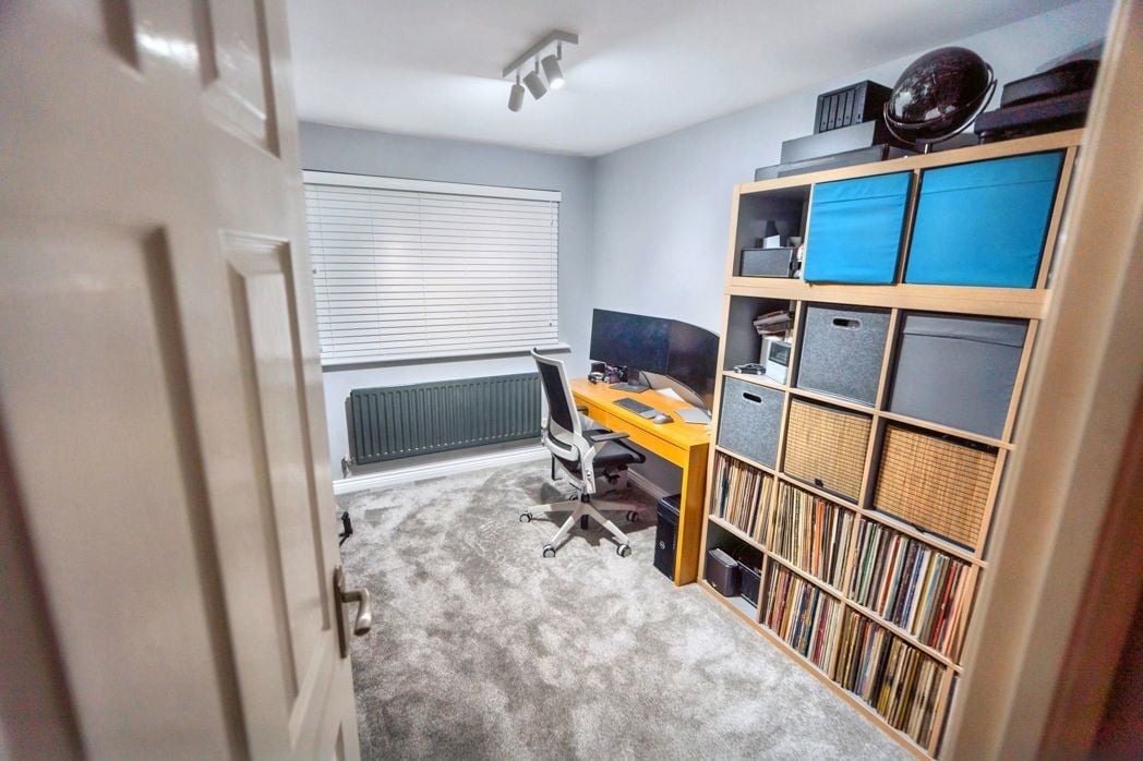 Property image 17 of 19